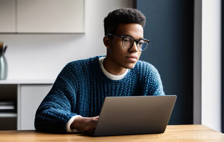 다양한 장애 유형에 따른 접근성 요구사항 - **Vision Accessibility: High Contrast & Screen Reader User**
"A diverse young adult, approximate...